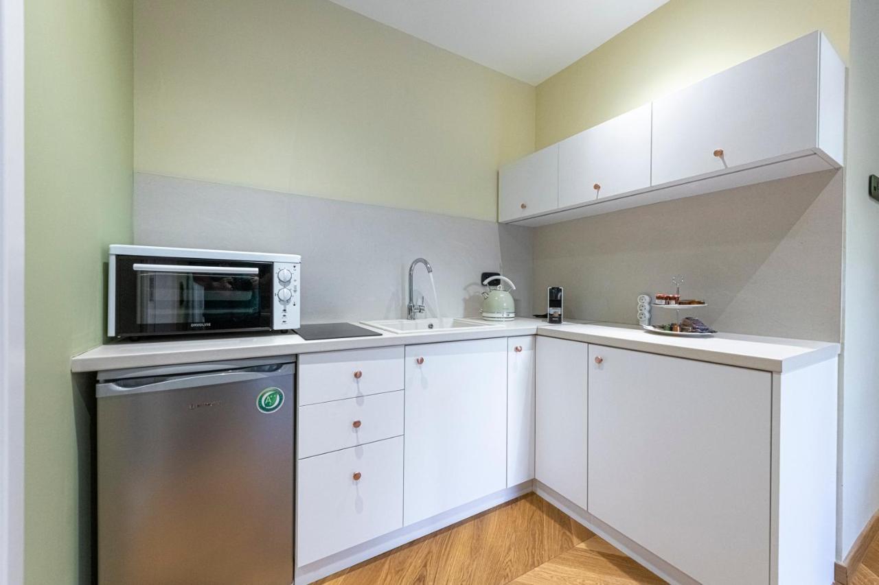 Ipelhome - Plaka Boutique Apartments Ateny Zewnętrze zdjęcie