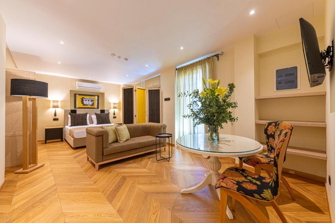Ipelhome - Plaka Boutique Apartments Ateny Zewnętrze zdjęcie