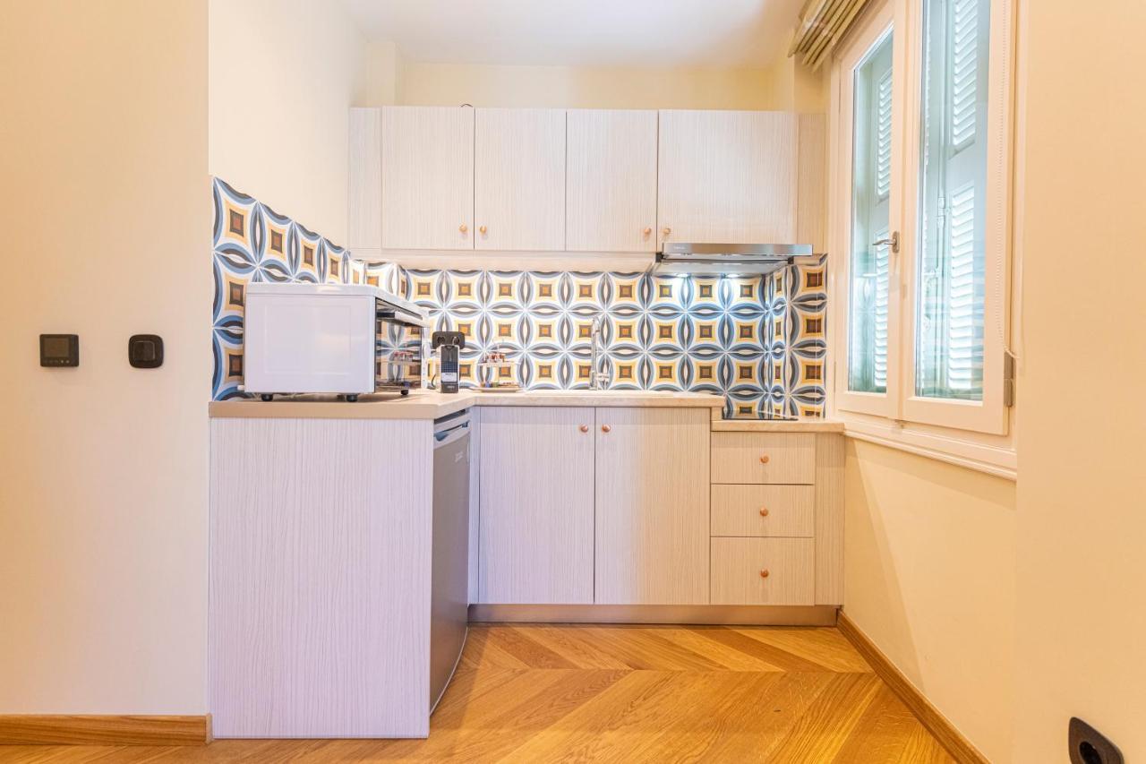 Ipelhome - Plaka Boutique Apartments Ateny Zewnętrze zdjęcie