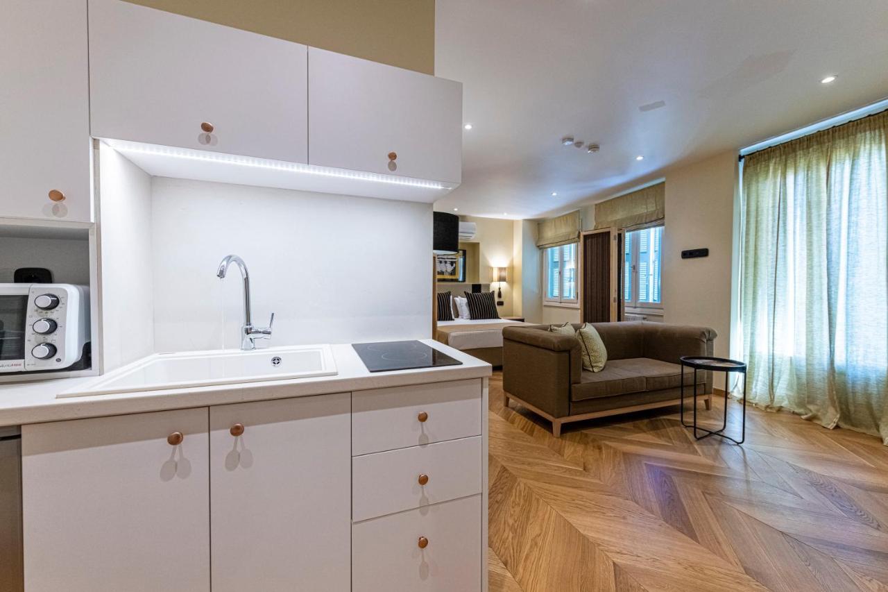 Ipelhome - Plaka Boutique Apartments Ateny Zewnętrze zdjęcie